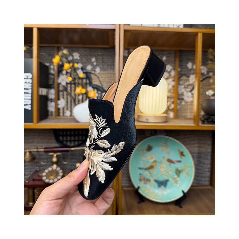 ASAYA6837 – Lotus Heritage Mules 🌿✨
