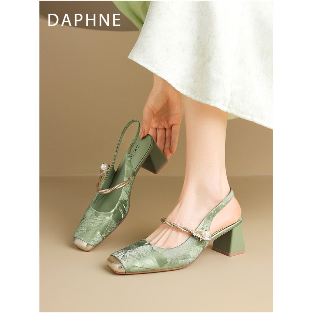 Daphne New Chinese Style High Heeled Sandals for Women 2026 Summer Style Chunky Heel Closed Toe Mary Jane Shoes image 4