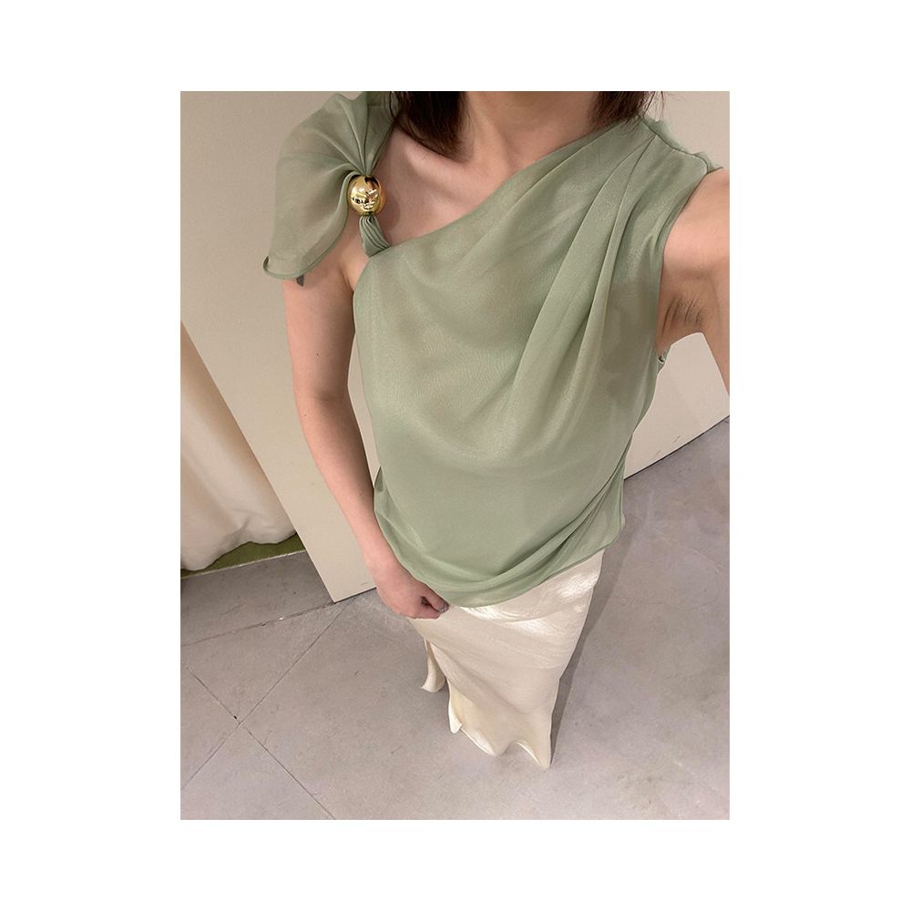 AN Maiden s stylish green T shirt for women perfect for summer featuring a one shoulder design slim fit and irregular pleats image 0