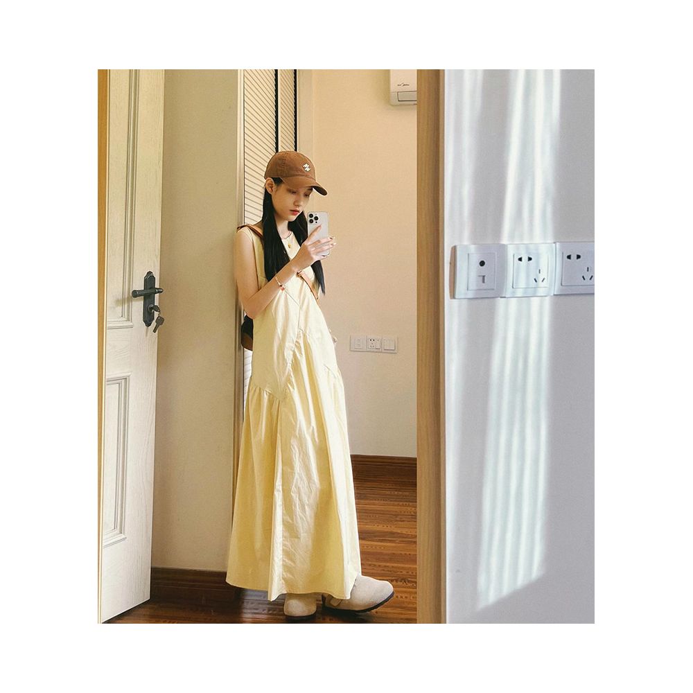 French style sleeveless vest dress new summer 2024 design fitted waist long dress gentle and sweet image 1