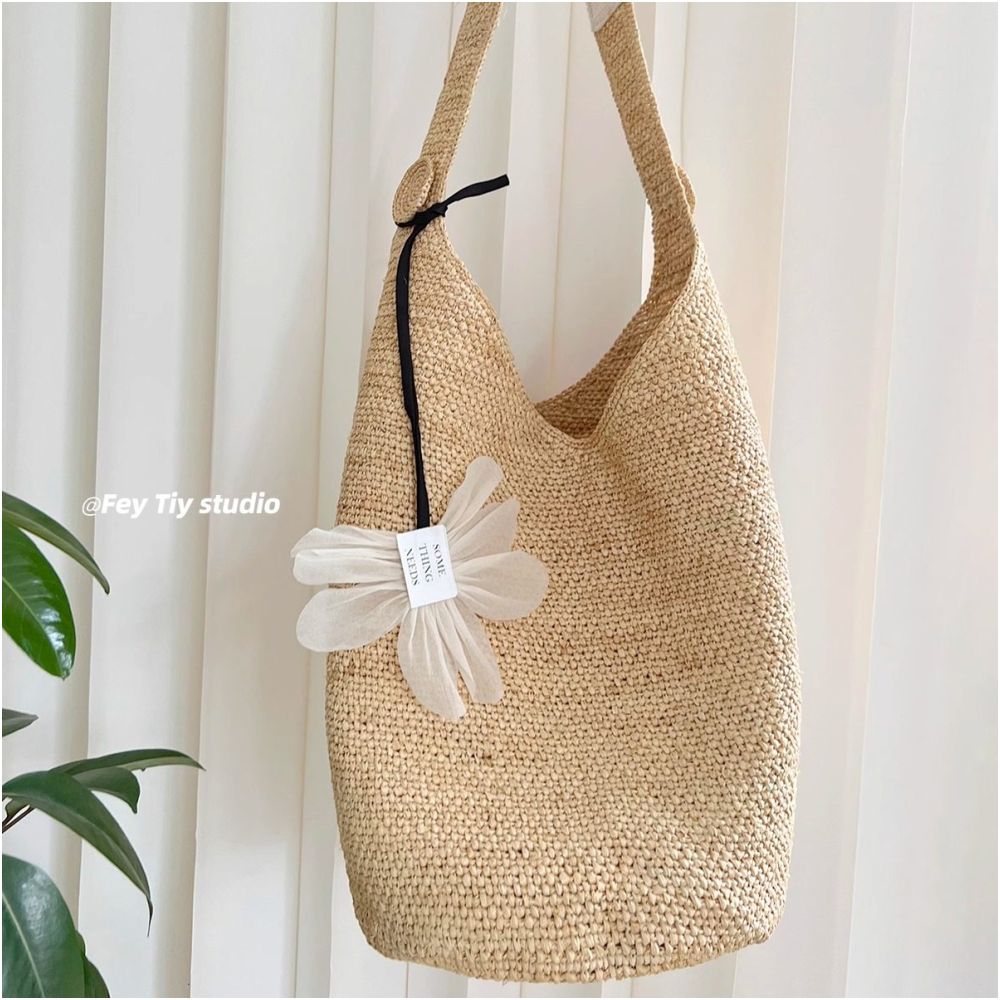 feytiy Plant inspired fresh and stylish handmade raffia bag perfect for summer A versatile and fashionable handmade raffia shoulder tote bag for an ethereal fresh look image 5