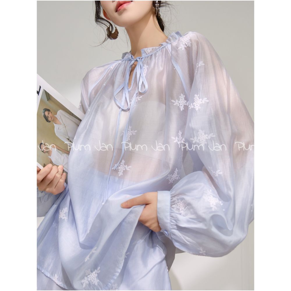Plum Jan French style relaxed light blue floral top and shorts set for women summer design trendy two piece set image 1