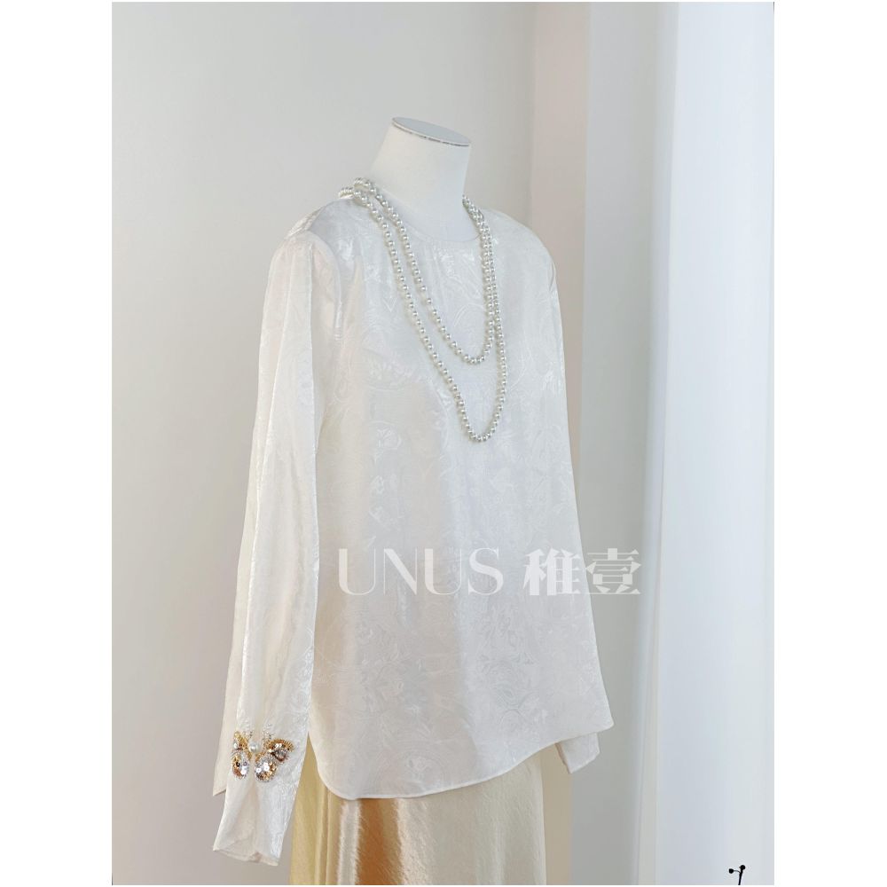 UNUS s textured shimmering brocade shirt a new Chinese style jacquard round neck long sleeved versatile and elegant Chinese style top image 0