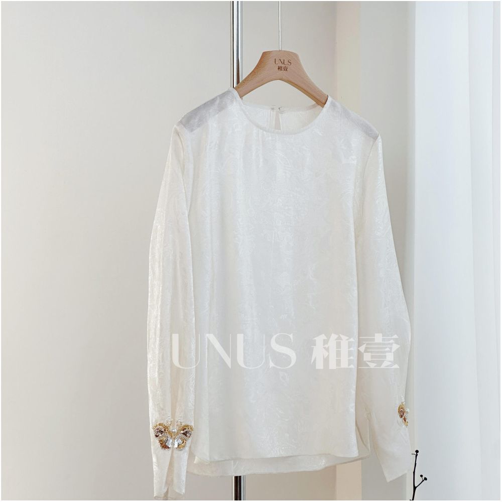 ASAYA6950 – Butterfly Pearl Jacquard Blouse 🦋🤍