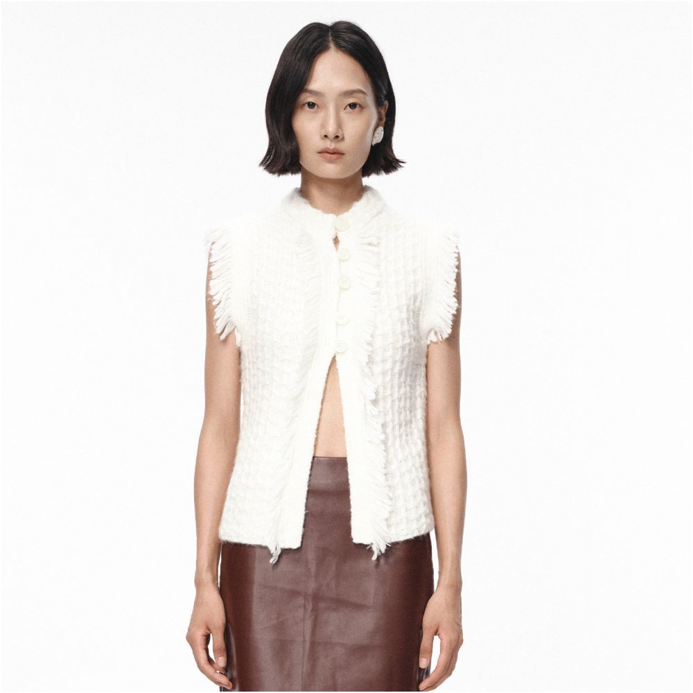 ASAYA7137 – Ivory Luxe Fringe Vest ✨🤍