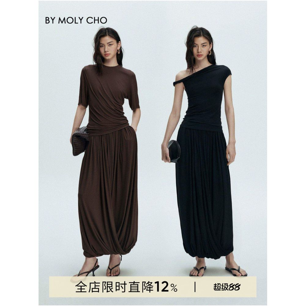 Bymolycho Effortless Outfit Ideas Coffee colored Pleated Midi Skirt Tulip Skirt Design Two Ways to Wear image 0