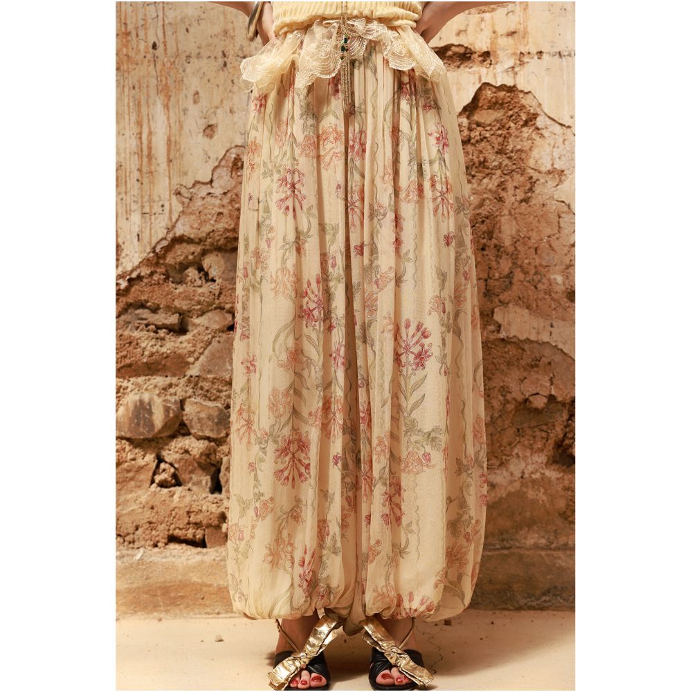 ASAYA7180 – Bloom Whisper Harem Pants 🌸🤍