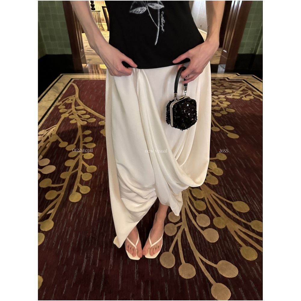 0122stepll Deconstructed Artist White Low Waisted Midi Skirt for Summer Niche Design Irregular Long Skirt image 1
