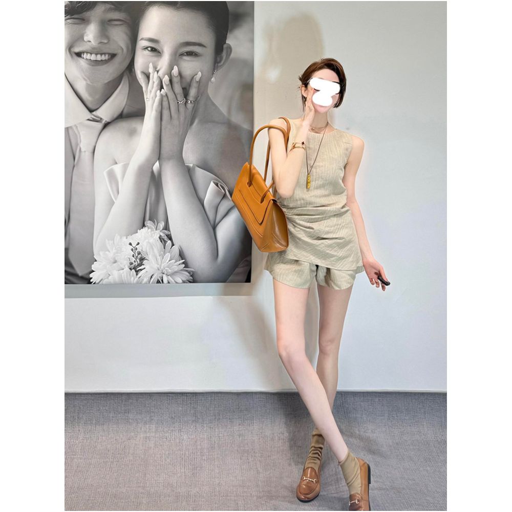 Drawdream Relaxed Fit Pleated Sleeveless Camisole Top and Shorts Two Piece Set for Summer image 1