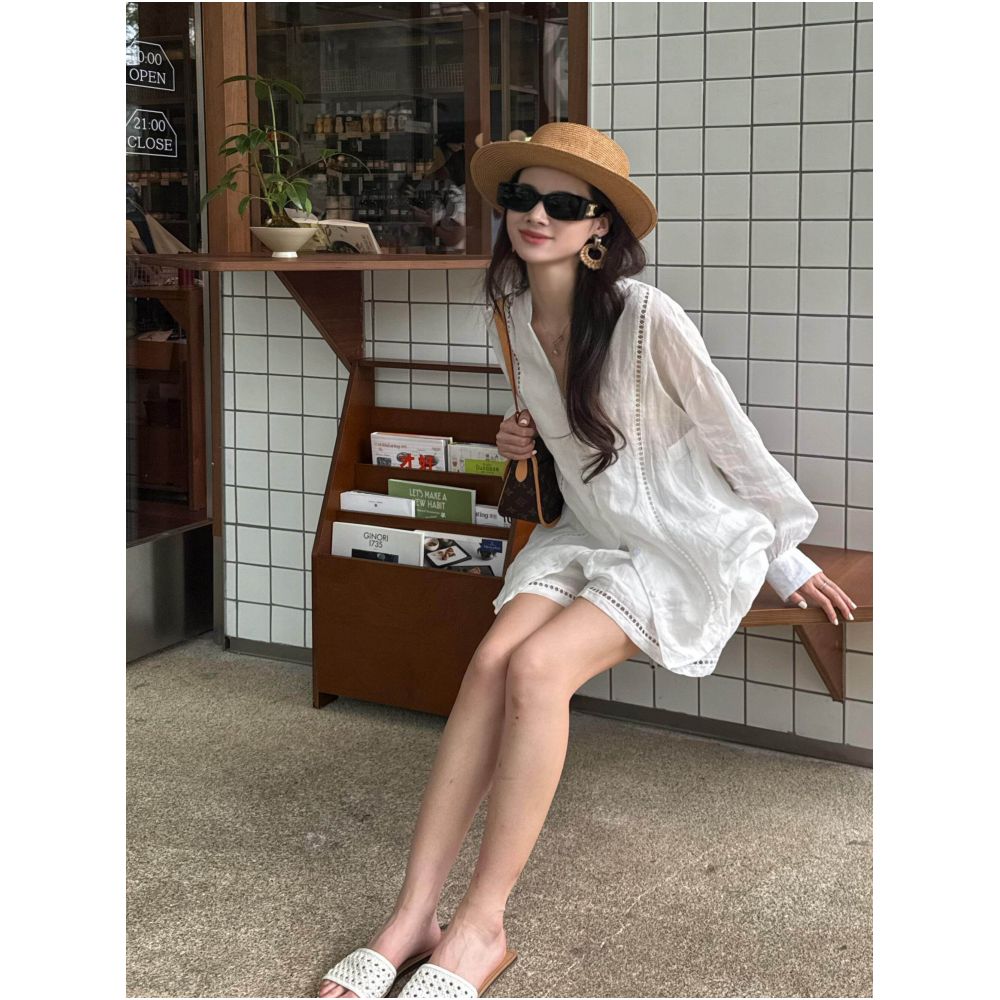 French style openwork white V neck blouse for women a stunningly beautiful and relaxed linen top and shorts two piece set perfect for summer 2026 image 2