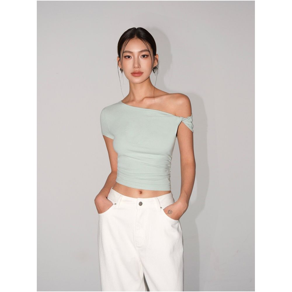 ASAYA7276 – Effortless Asymmetry Top ✨🤍
