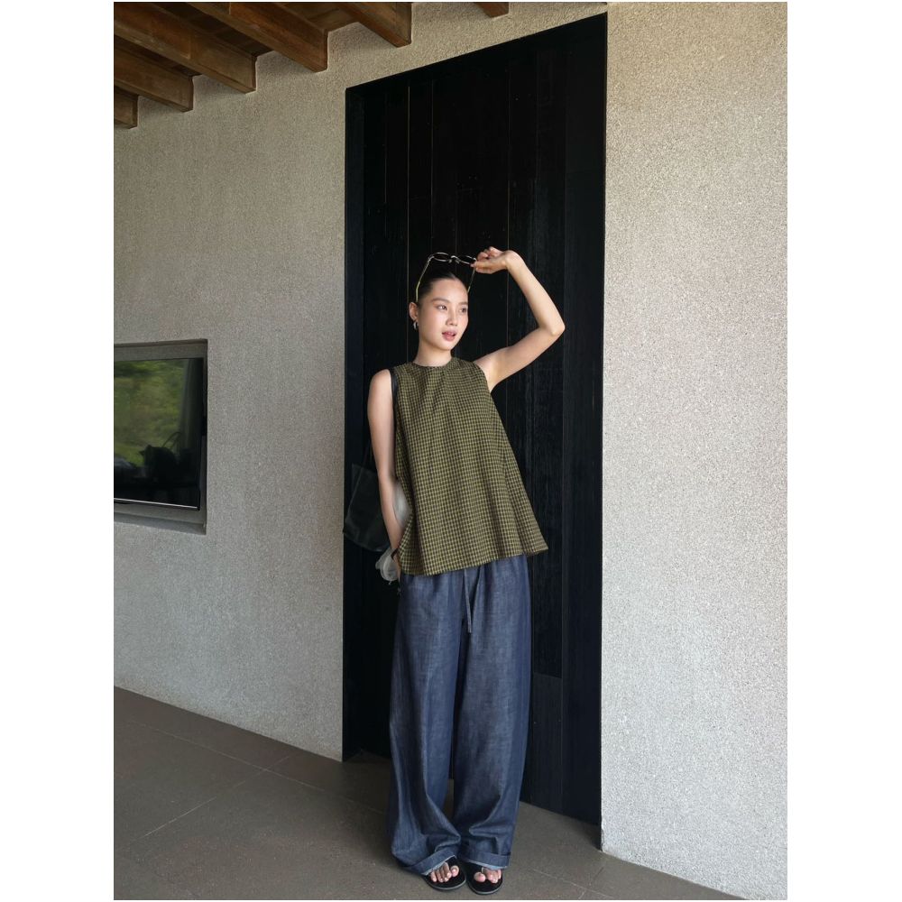 PURITY YR Niche Minimalist Design Stylish Yellow Green Plaid Cotton Loose Fit Slimming Sleeveless Vest for Women image 3