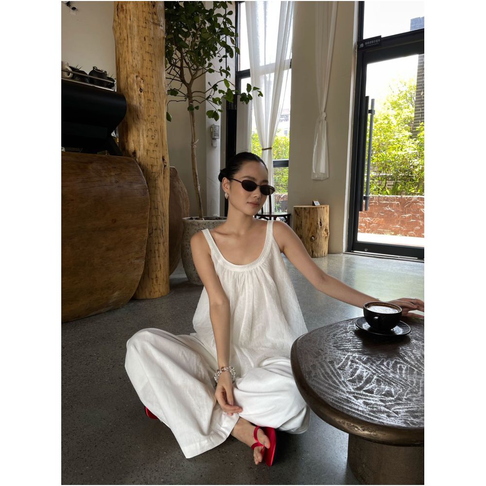 PURITY YR Niche Minimalist Design Elegant U Neck Tencel Fashionable A Line Slimming Sleeveless Vest Top for Women image 0