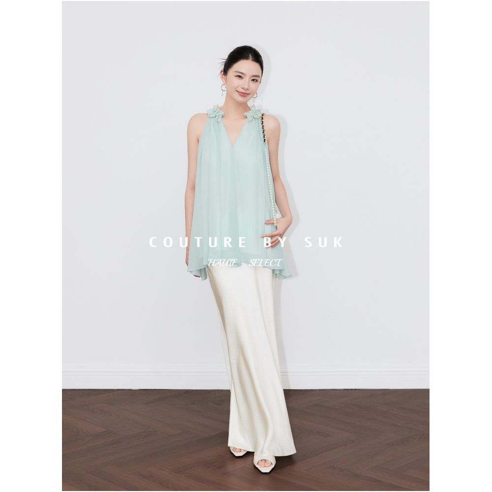 SUK Mint Shimmer French style ruffled V neck loose fitting slimming vest for women unique and beautiful halter neck top image 2