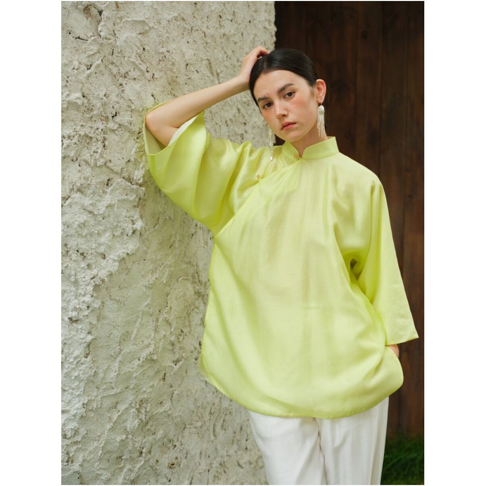 TAORAN Women s Young Style Stand Collar Cheongsam Top Chinese Style Everyday Zen Inspired Tea Robe Loose Fit Reversible Top image 0