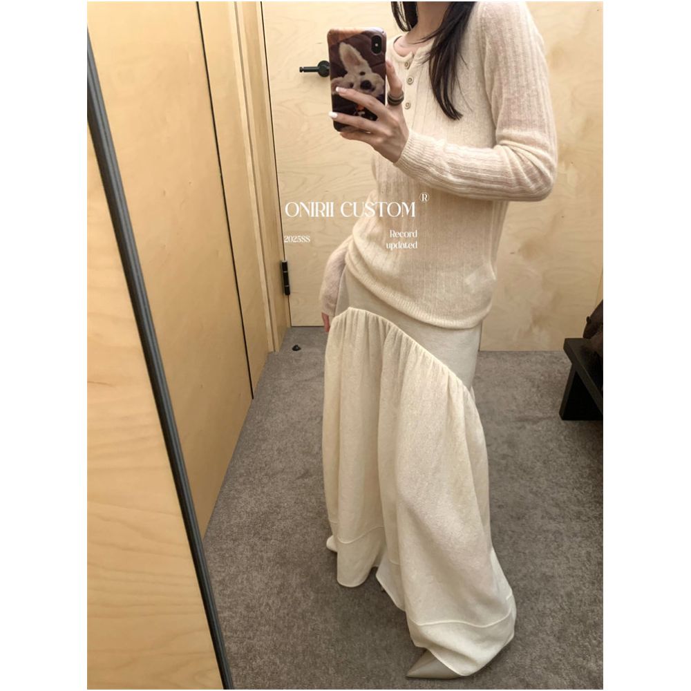 ASAYA7593 – Sculpted Sway Wool Skirt 🤍✨