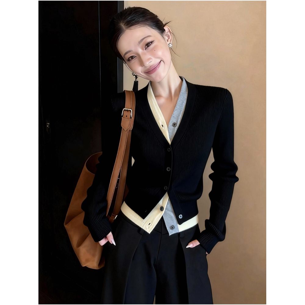 High end black faux two piece knit cardigan long sleeved slim fit suitable for commuting new style for winter 2026 fashionable and versatile image 4