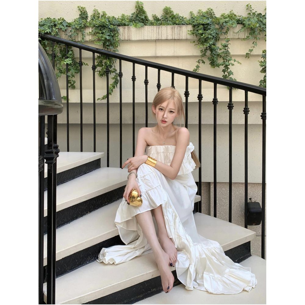 YOMI Elegant Heiress Ruffled Hem Strapless Dress 2025 Summer New Style Chic Party Dress image 0
