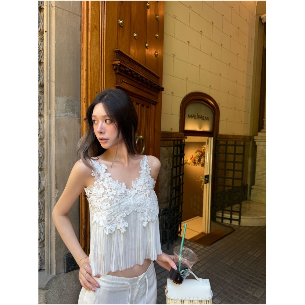 DailyDash Heartbeat Crush 3D Floral Patchwork Pleated V Neck Camisole Top image 2