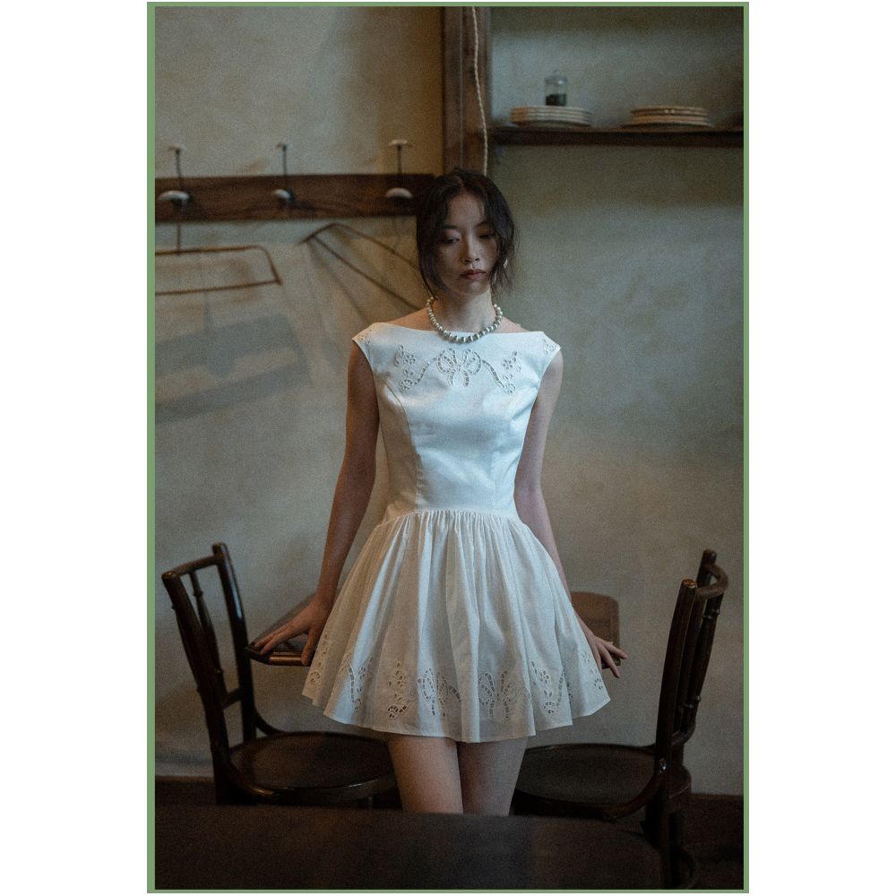 ASAYA7855 – Étoile Lace Embroidered Dress 🤍🦋