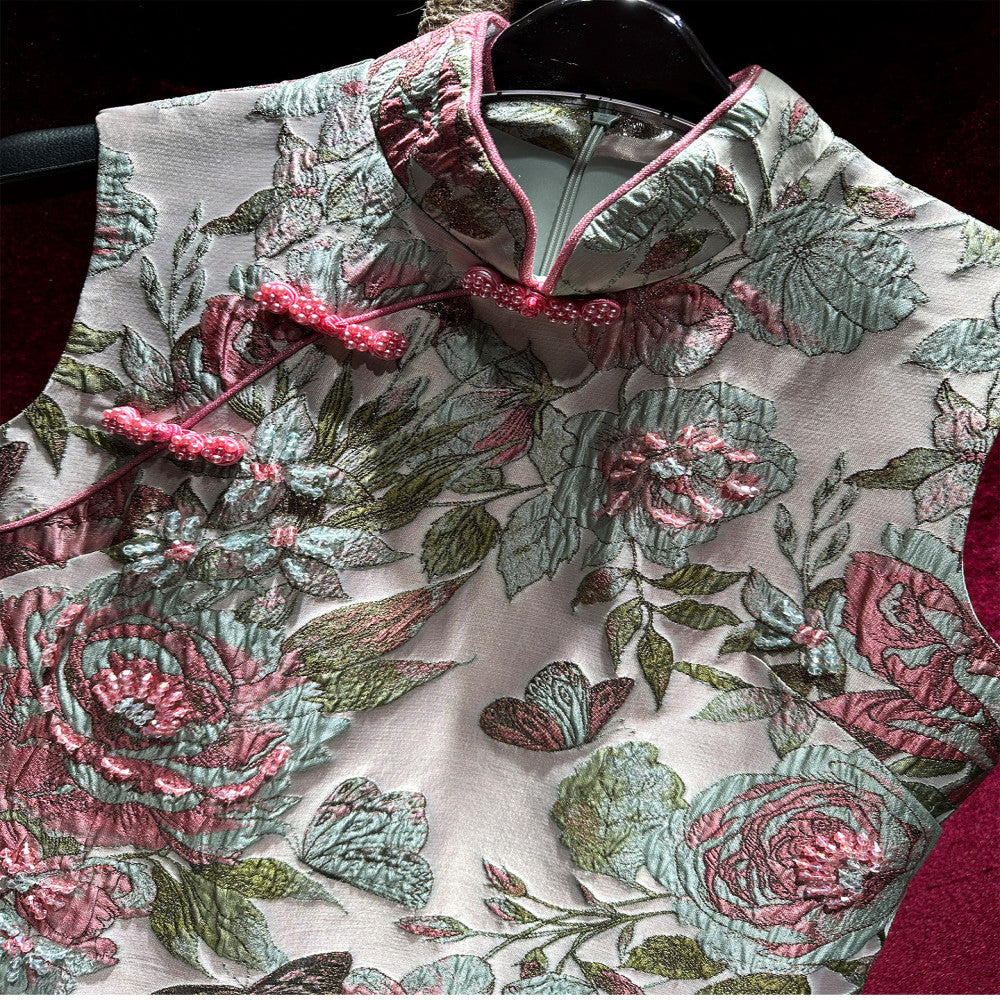 Guofeng Heavy Industry Jacquard Embroidery Nail Bead Improved Cheongsam for Women New Chinese Style High end Atmospheric and High end 2025 New Style image 3