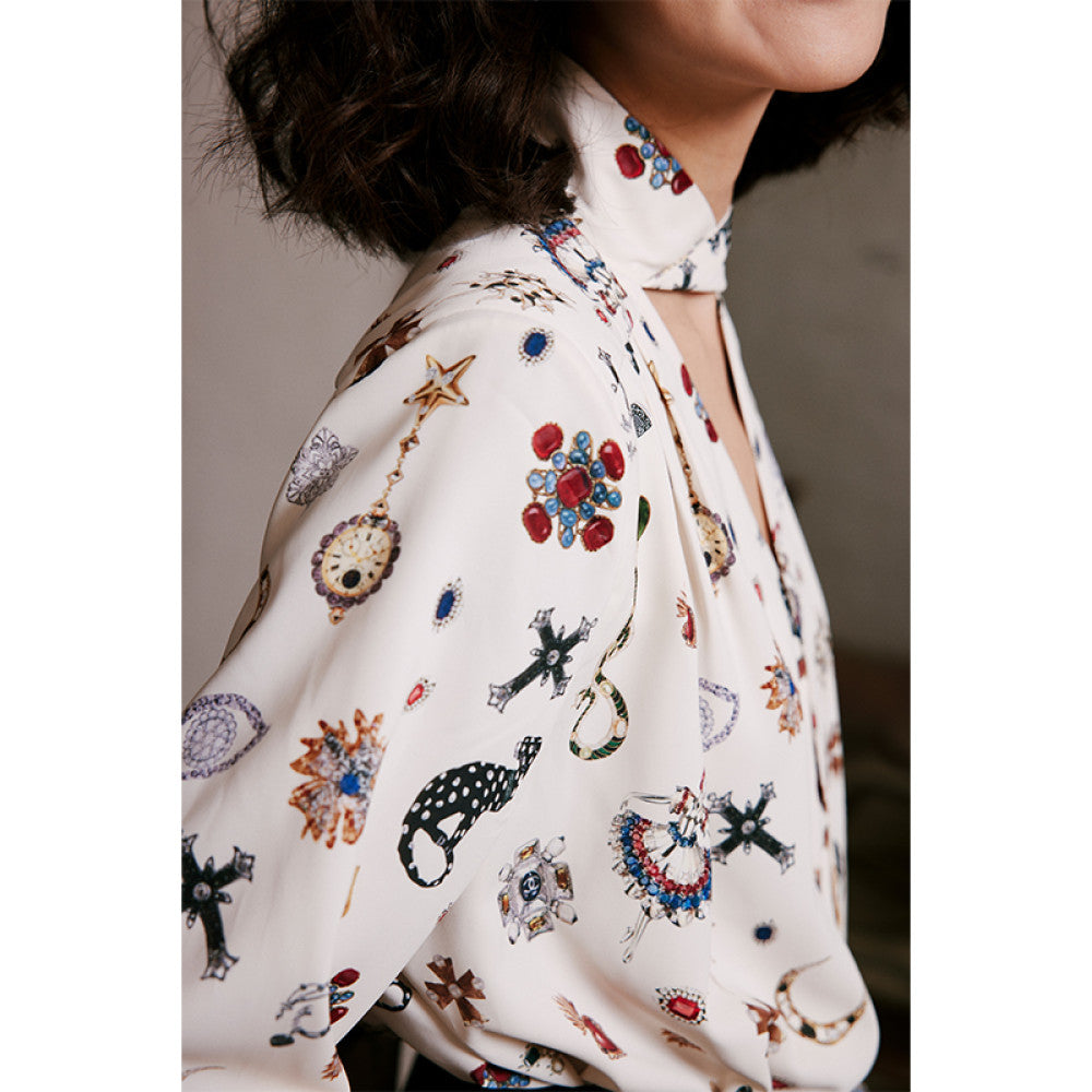 Rosebanks printed all the jewelry they couldn t afford on my vintage printed lace up shirt image 8