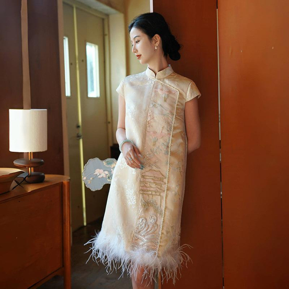 Chengyu Gaoding Yuling New Chinese Heavy Industry Yajin Full Hand Jacquard Embroidery Ostrich Hair Short Western Dress image 7