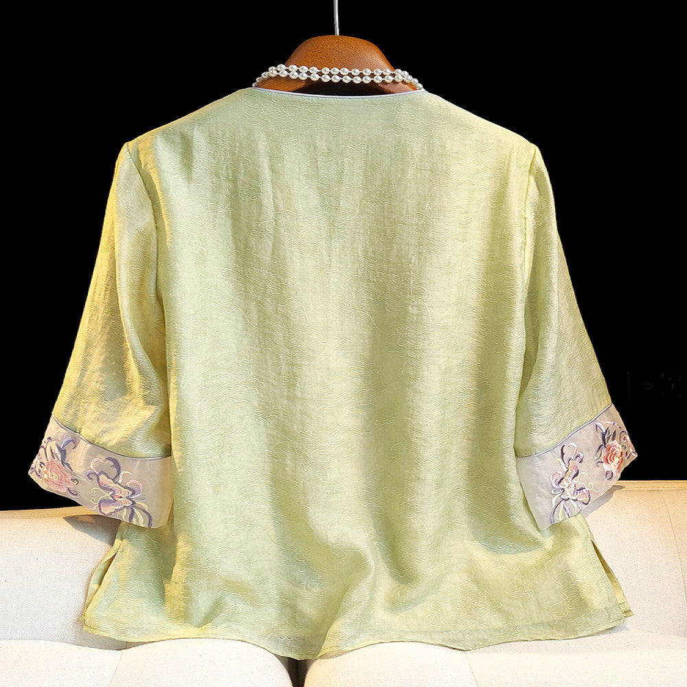 Fashionable new Chinese style retro jacquard five quarter sleeved shirt for women in summer improved new Chinese style slanted collar embroidered button top image 2