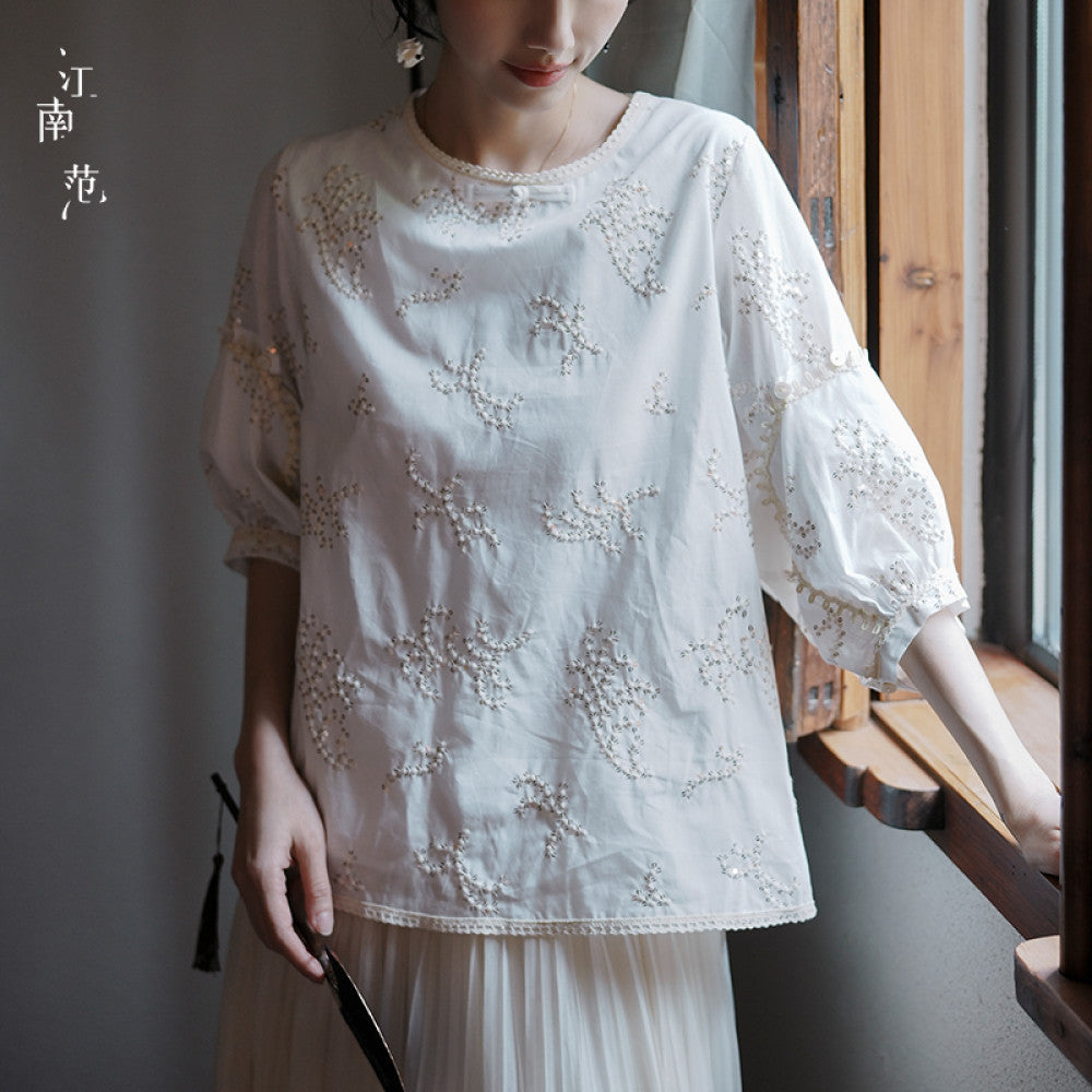 Jiangnan style white round neck bead embroidery improved Hanfu top 2024 Chinese style young style two piece temperament small shirt image 7