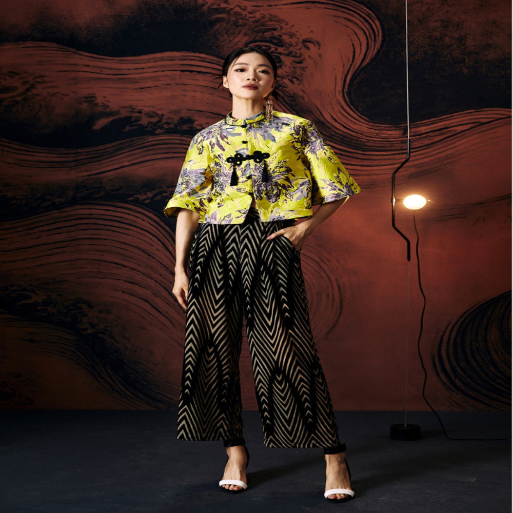 Gerbera jamesonii Original retro Chinese style women s clothing with yellow dyed bamboo jacquard and improved Tang style Chinese knot jacket short top image 5