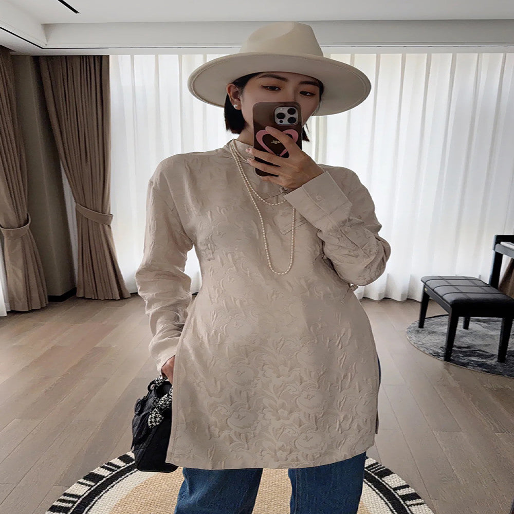 In stock new Chinese style jacquard slant collar button top long unique small fragrance style modified qipao tea suit image 4