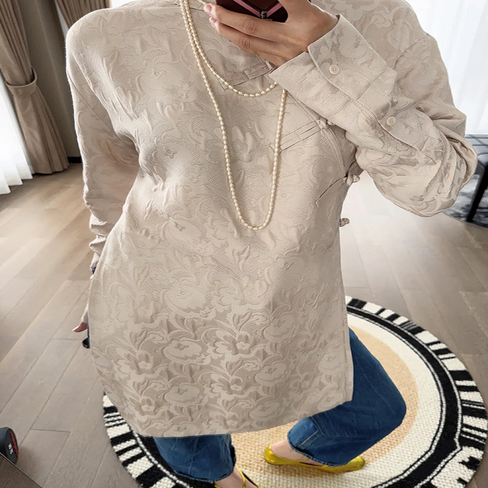 In stock new Chinese style jacquard slant collar button top long unique small fragrance style modified qipao tea suit image 0