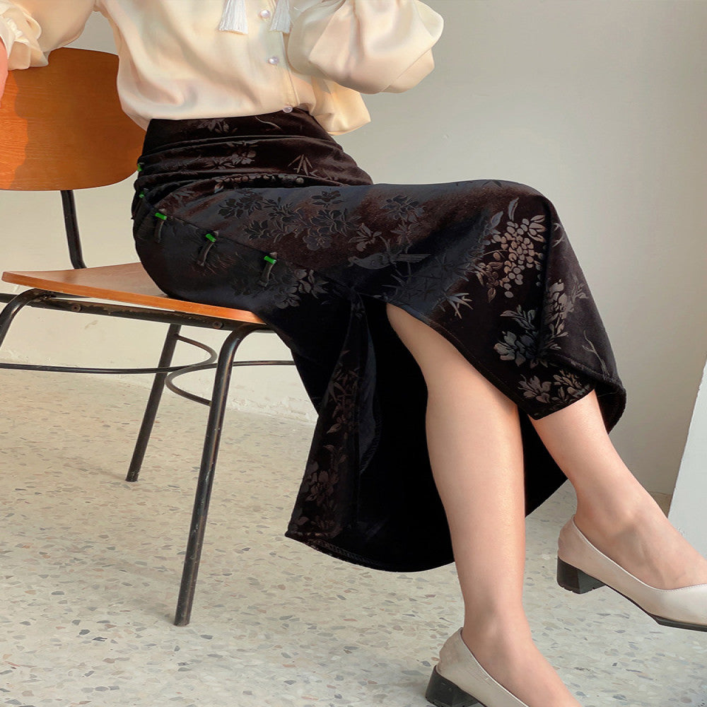 Black Jacquard Half length Skirt for Women Spring and Autumn 2025 New Style Chinese Style Women s Wear Plate Buckle Open Fork Hip Wrapping Skirt image 0