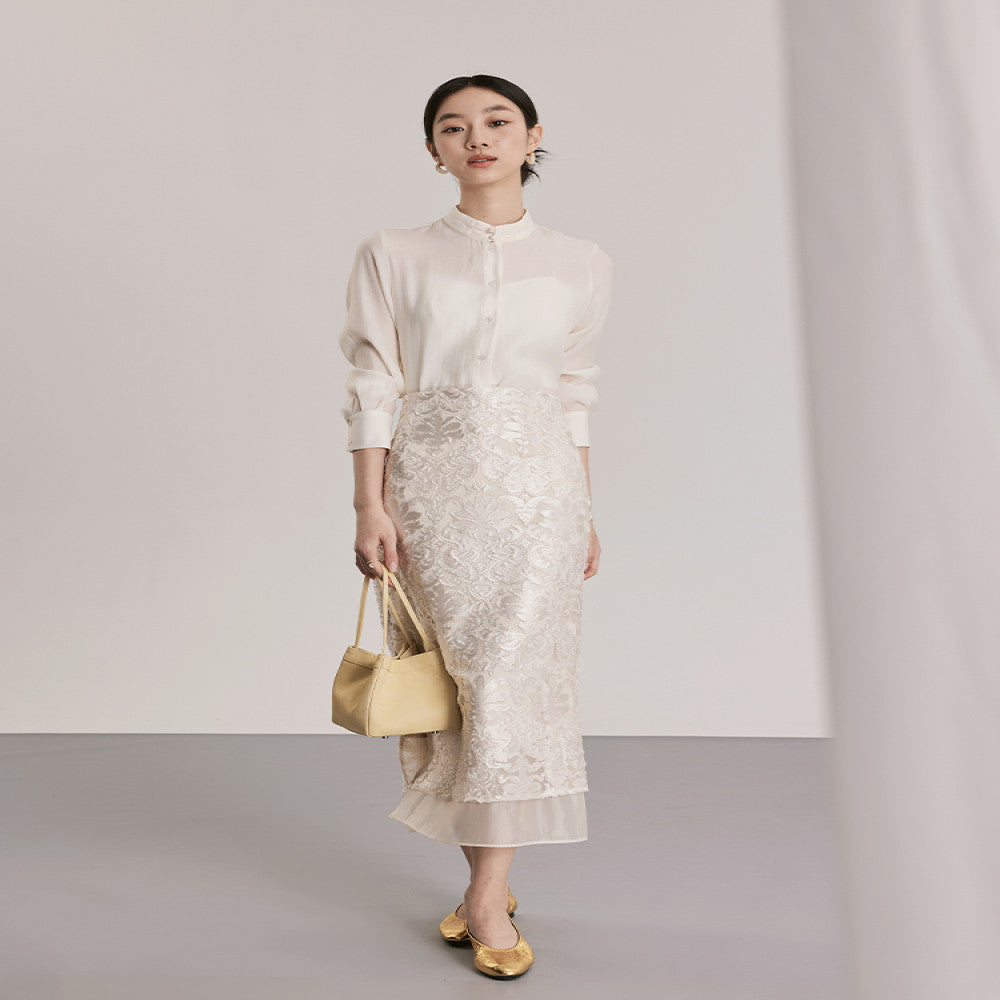 Jiaqi Custom High end Korean imported burnt out fabric Elegant hip hugging handmade lace skirt with side slits image 8