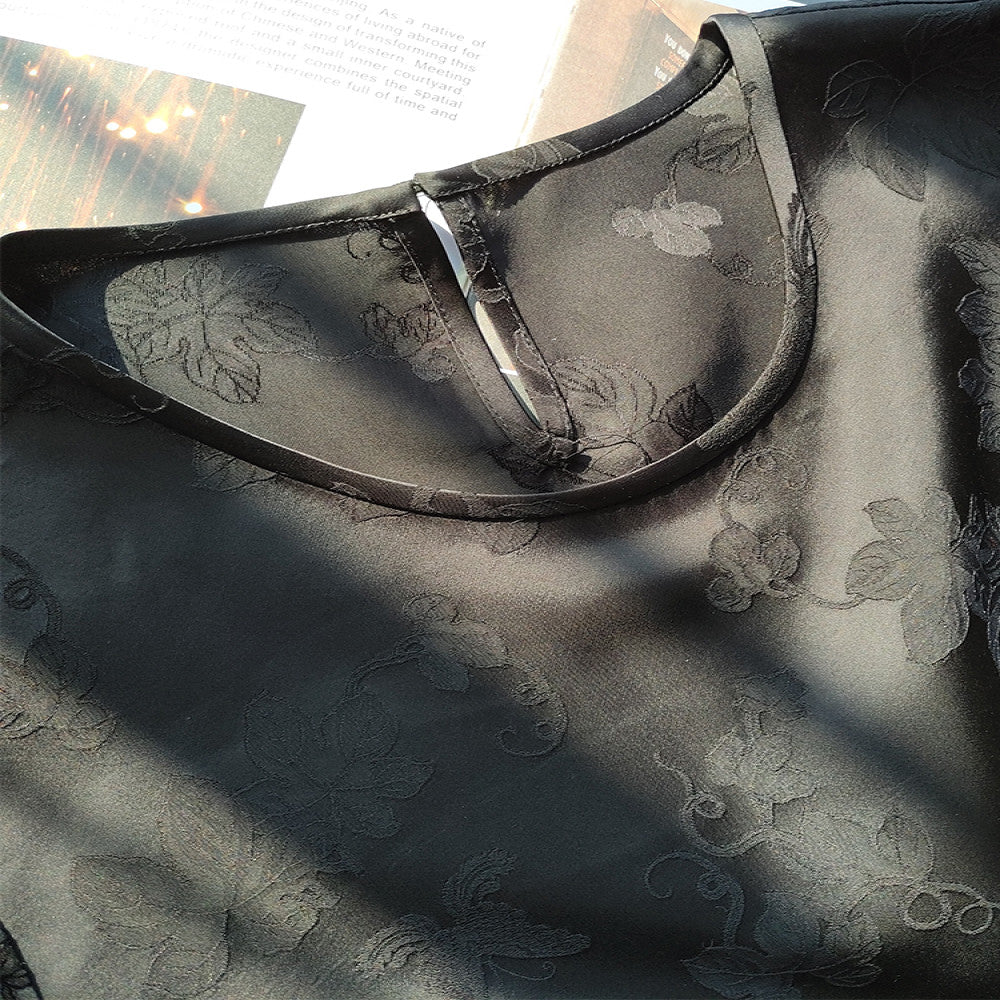 New Chinese style shirt women s long sleeve 2025 early spring new design niche black hollow embroidery national style top image 2