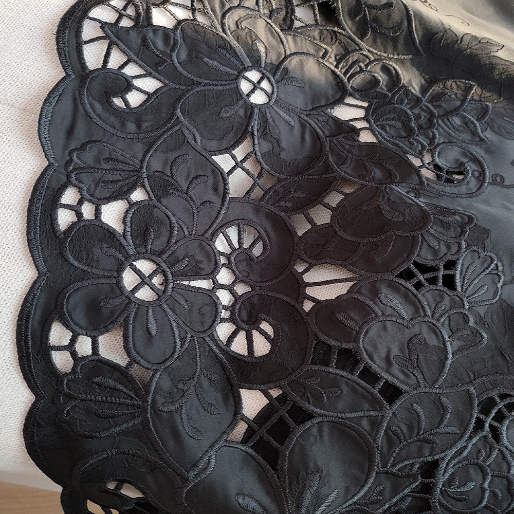 New Chinese style shirt women s long sleeve 2025 early spring new design niche black hollow embroidery national style top image 5