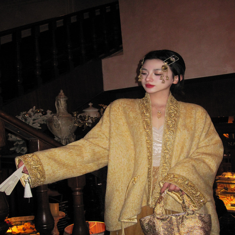 MOSS STUDIO Yun Yang Feng Hua Chinese style winter thickened heavy beaded woolen coat for women image 7