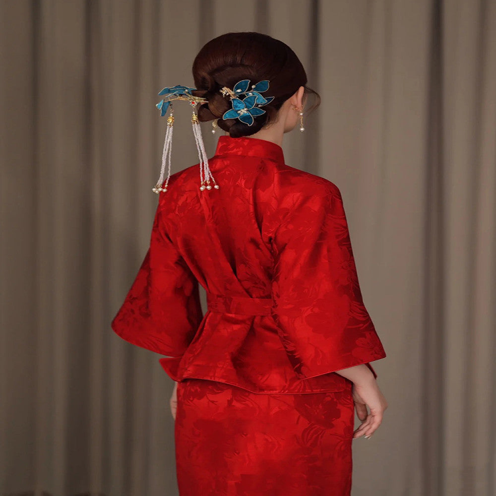 Chinese style jacquard red modified cheongsam top bride s wedding toast dress standing collar half skirt two piece set image 4