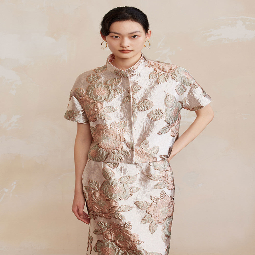Ruyi Lianyun Ningshuo Bright Silk Double breasted Satin Jacquard Short Jacket Women s New Chinese Style Short sleeved Top image 3
