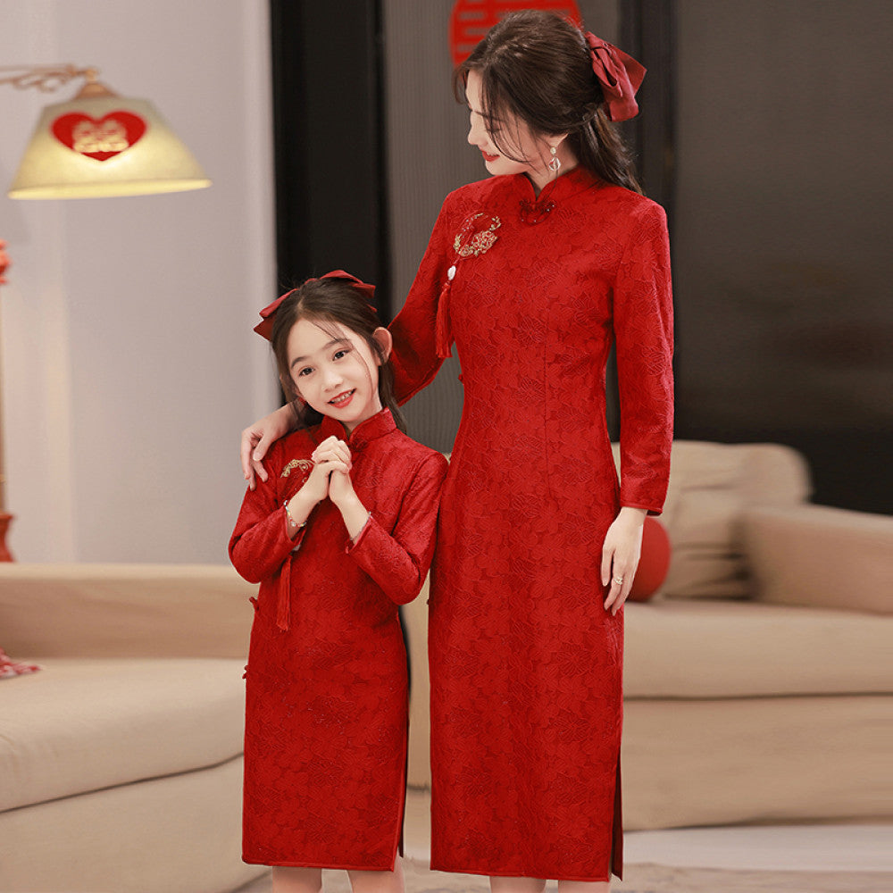 Retro new Chinese style parent child dress cheongsam red New Year dress mother and daughter dress long sleeve spring and autumn 2025 new style high end image 2