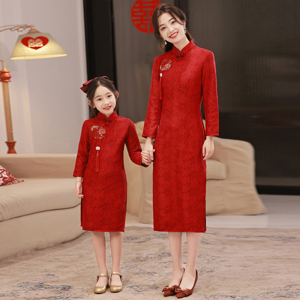 Retro new Chinese style parent child dress cheongsam red New Year dress mother and daughter dress long sleeve spring and autumn 2025 new style high end image 6