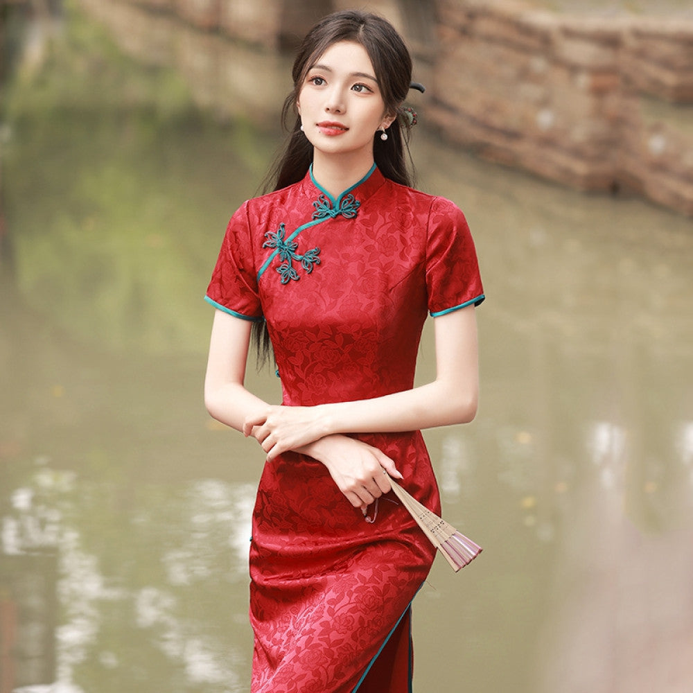 Wanping Guimeng Young style toast dress high end long cheongsam 2025 spring and summer new arrival bride engagement certificate daily image 9