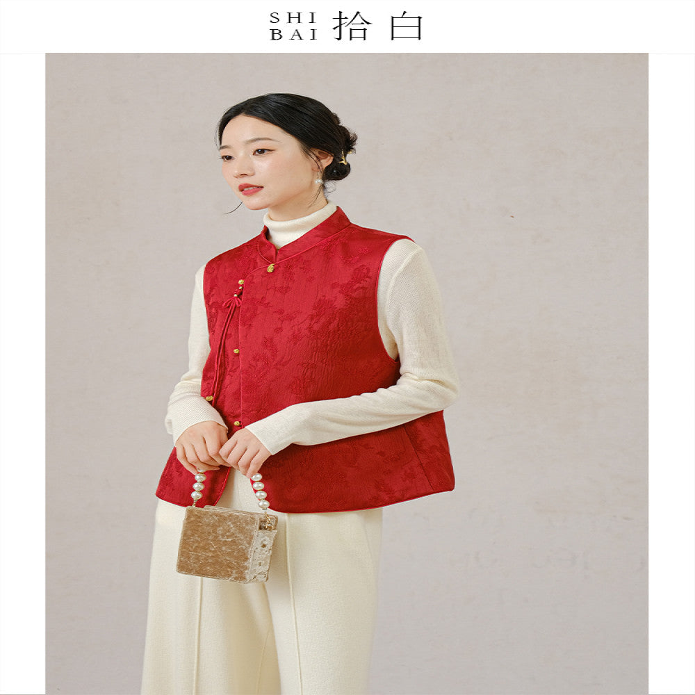 SHIBAI Shibai Hongshangge New Chinese vest red jacquard New Year vest buttoned top New Year s battle robe image 5