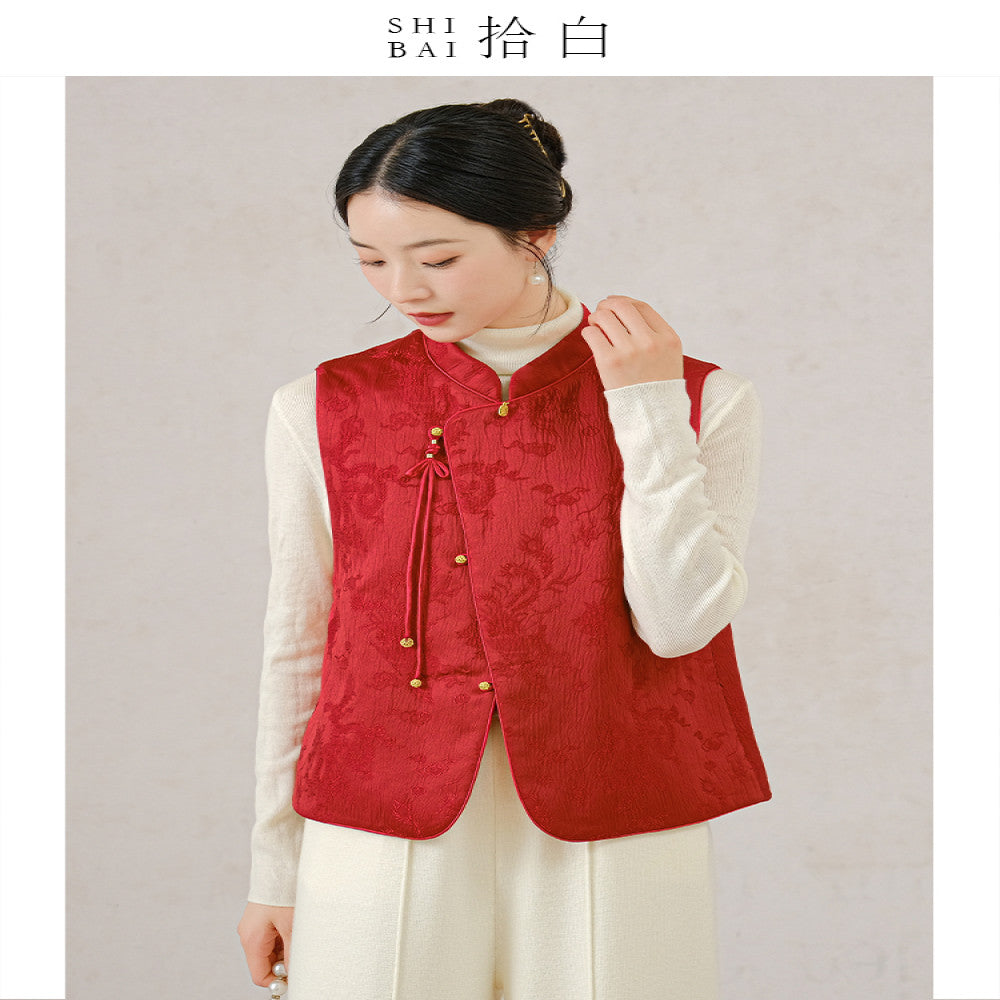 SHIBAI Shibai Hongshangge New Chinese vest red jacquard New Year vest buttoned top New Year s battle robe image 6