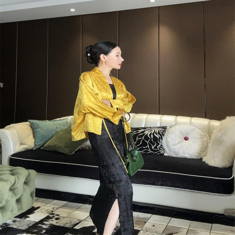 Yang Mi s same golden jacquard silk new Chinese style half skirt high waisted bag buckle with slit versatile mid length F3718 image 3