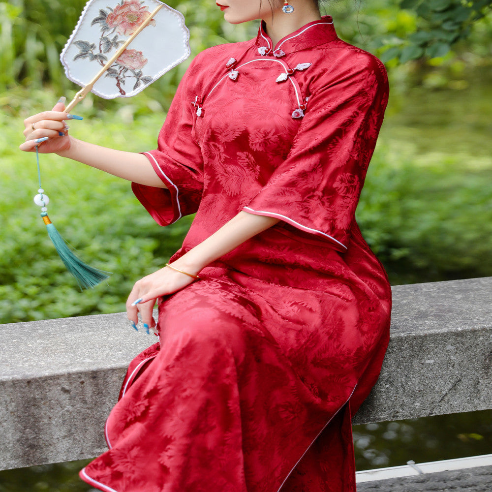 Zhu Yanhong Silk Jacquard Retro Meiling Knitted Cheongsam Stand up Collar Inverted Large Sleeves Fully Open Handmade Buckle Dress image 3