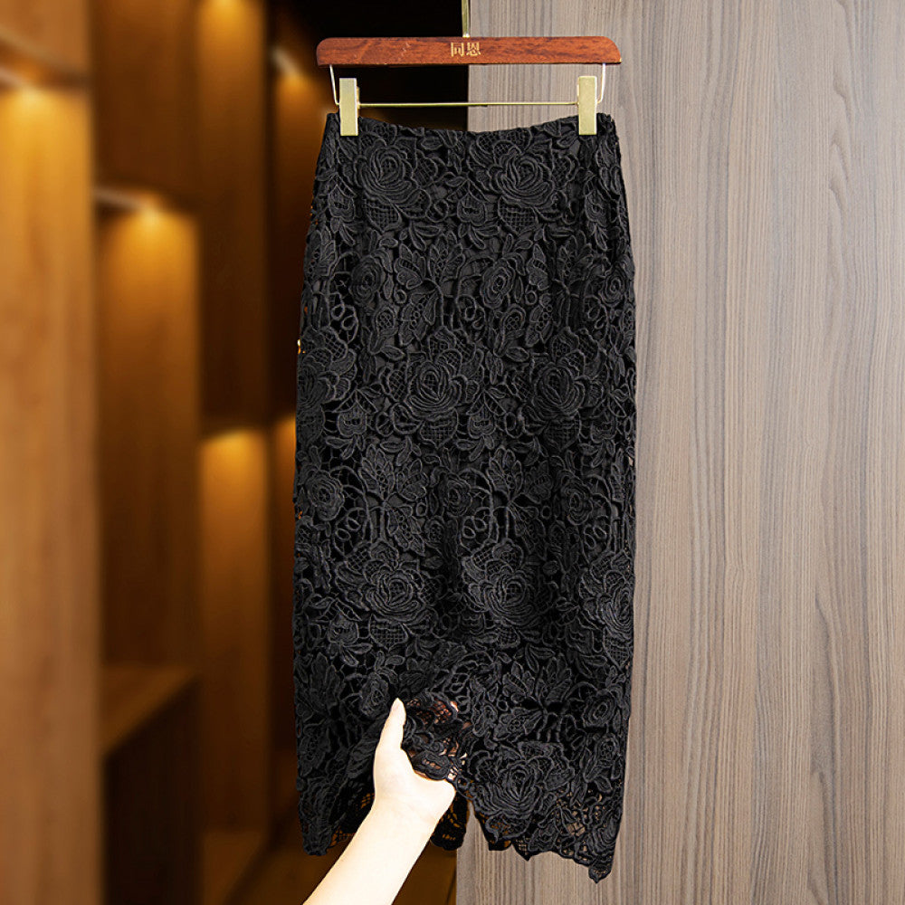 Temperament feminine style hip hugging skirt women s 2024 early spring new high waisted French elegant black slit lace skirt image 14