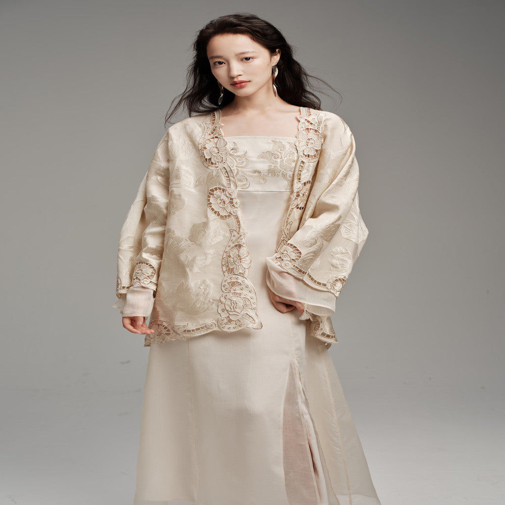 Hollow out laser embroidery gold tulip jacquard retro palace style sleeveless jacket image 5