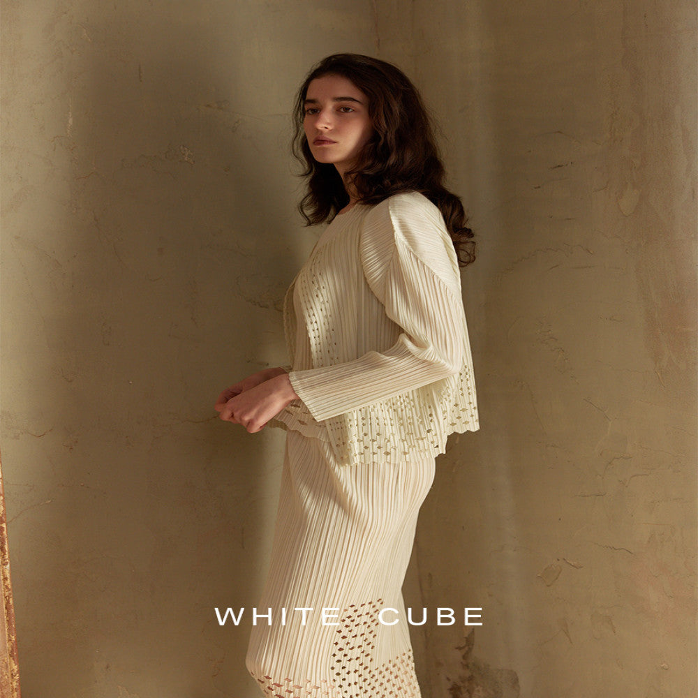 whitecube2025 spring and summer Miyake style hollow pleated cardigan short jacket loose cold women s tops image 3