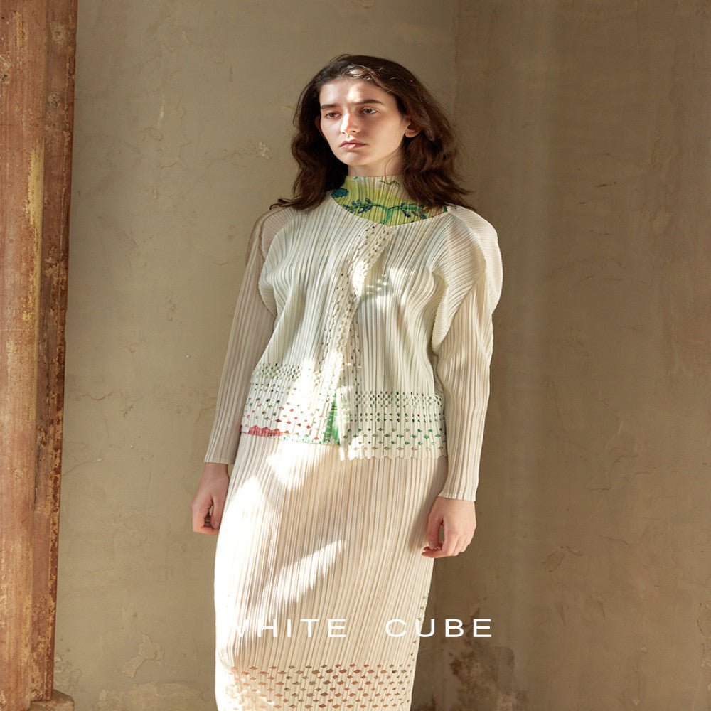 whitecube2025 spring and summer Miyake style hollow pleated cardigan short jacket loose cold women s tops image 5